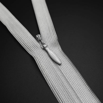 YKK | Closed End Invisible Zipper | #3 | 6 1/2'' - 16.5 cm