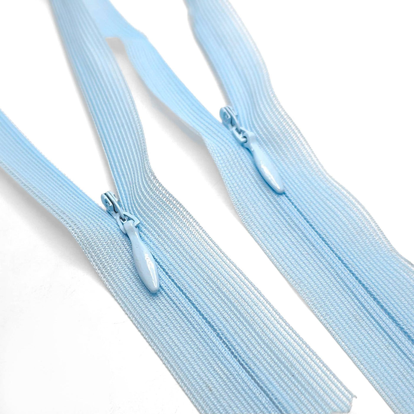 Closed End Inivisible Zipper | #3 | 5'' - 13 cm | Baby Blue