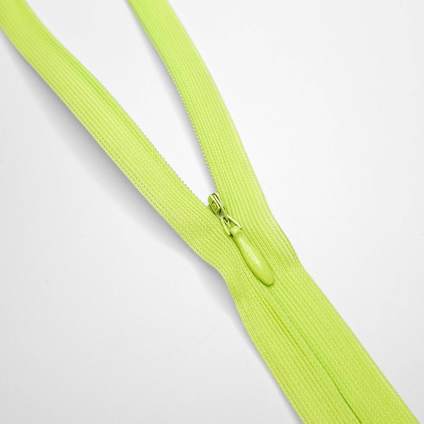 Closed End Invisible Zipper | 7 1/2'' - 19 cm | #3