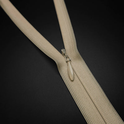 YKK | Closed End Invisible Zipper | #3 | 7 1/2 '' - 19 cm