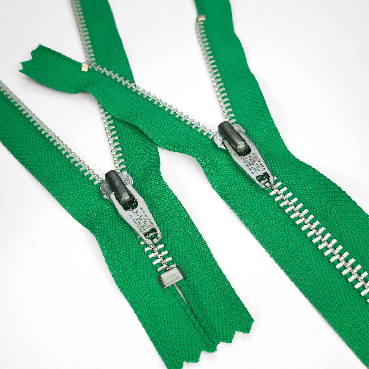 YKK | Closed-End Zipper | Metal | Green | #5 | 6''- 15 cm