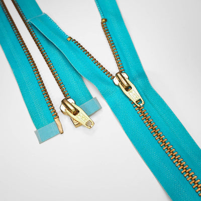 YKK | Open End Zipper | Metal | #5 | Medium Cyan Blue | 19 3/4'' - 50 cm