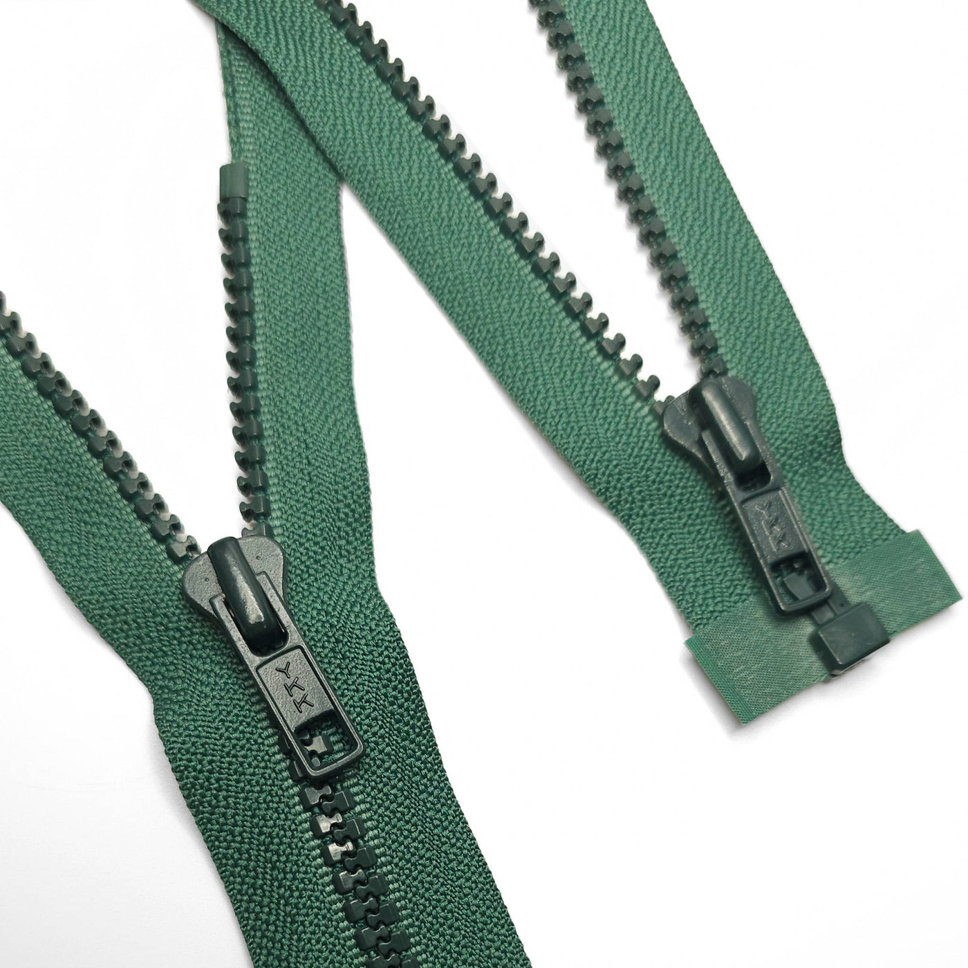 YKK | Open End Zipper | Molded Plastic | Bottle Green | #5 | 22 '' - 56 cm