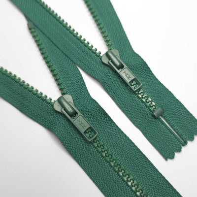 YKK | Closed End Zipper | Molded Plastic | Green | #5 | 9 '' - 23 cm