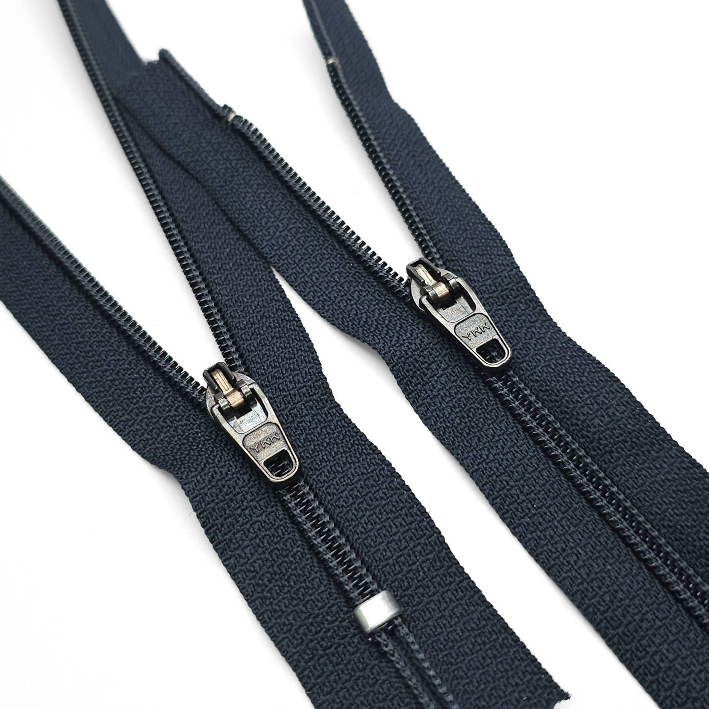 YKK | Semi-Automatic Lock | Closed End Zipper | Nylon Coil | #4.5 | Dark Navy| 7 3/4'' - 19.5 cm