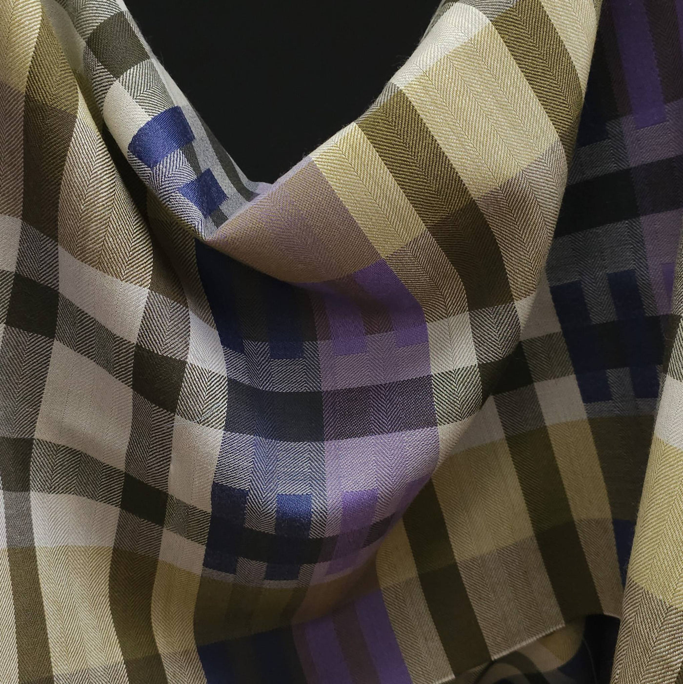 Wool Blend | Lightweight Twill Check | Highland Soft