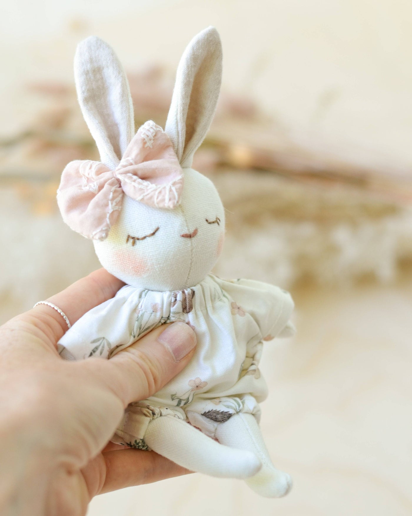 PDF Sewing Pattern | Bunny Stuffed Animal + Carrot Bed | Mes Petites Lunes 