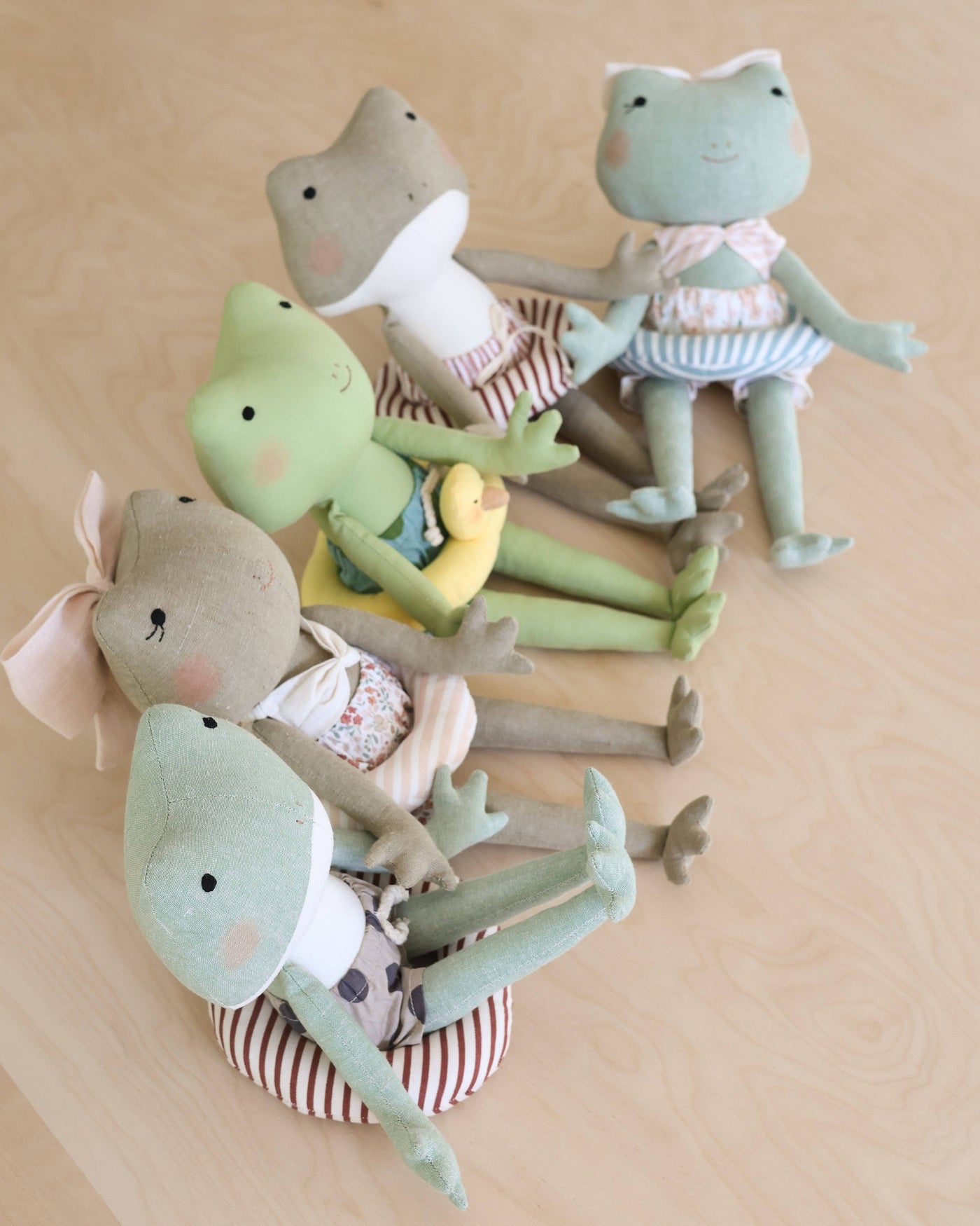 PDF Sewing Pattern | Frog Soft Toy | Mes Petites Lunes 