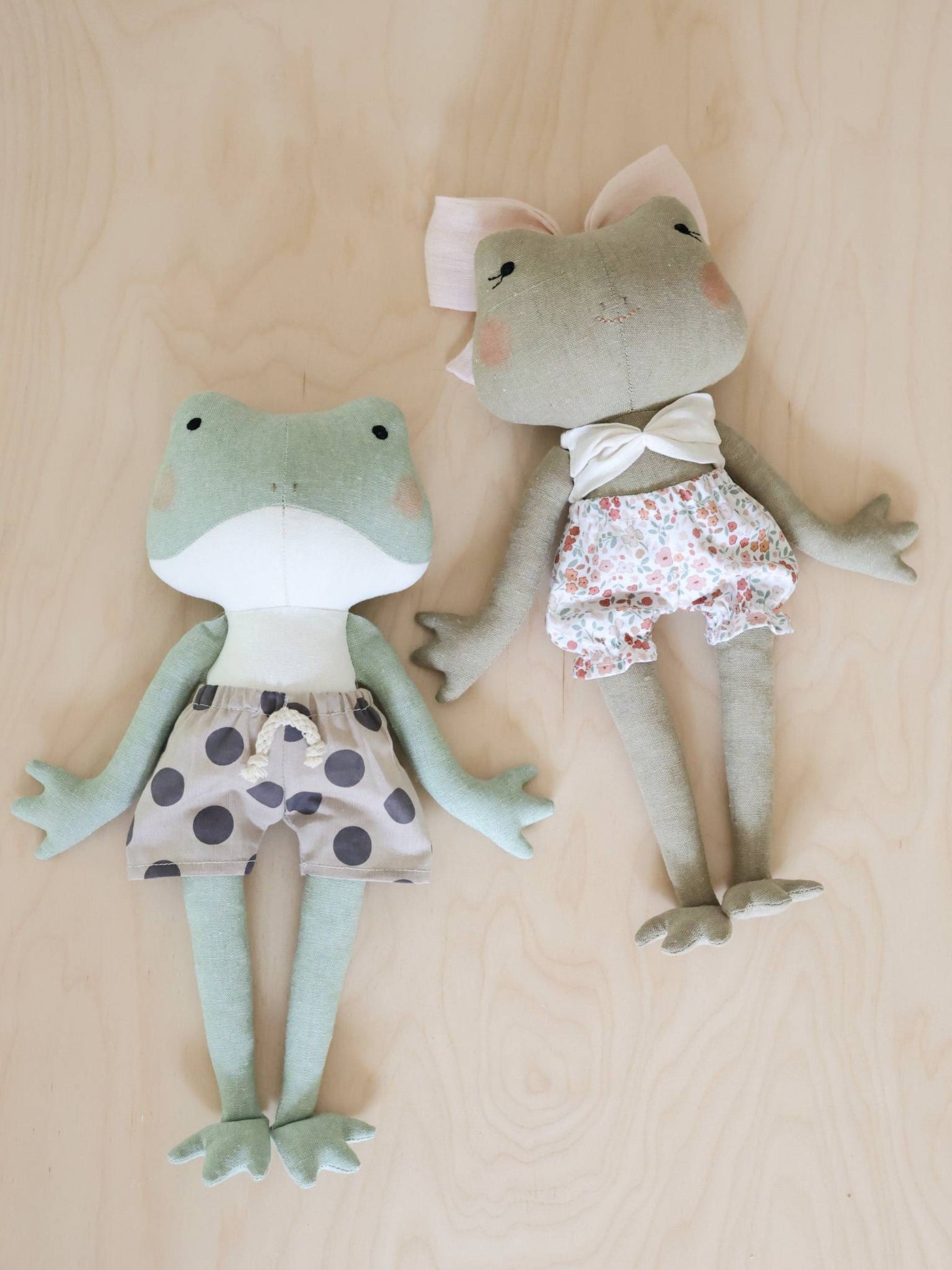 PDF Sewing Pattern | Frog Soft Toy | Mes Petites Lunes 