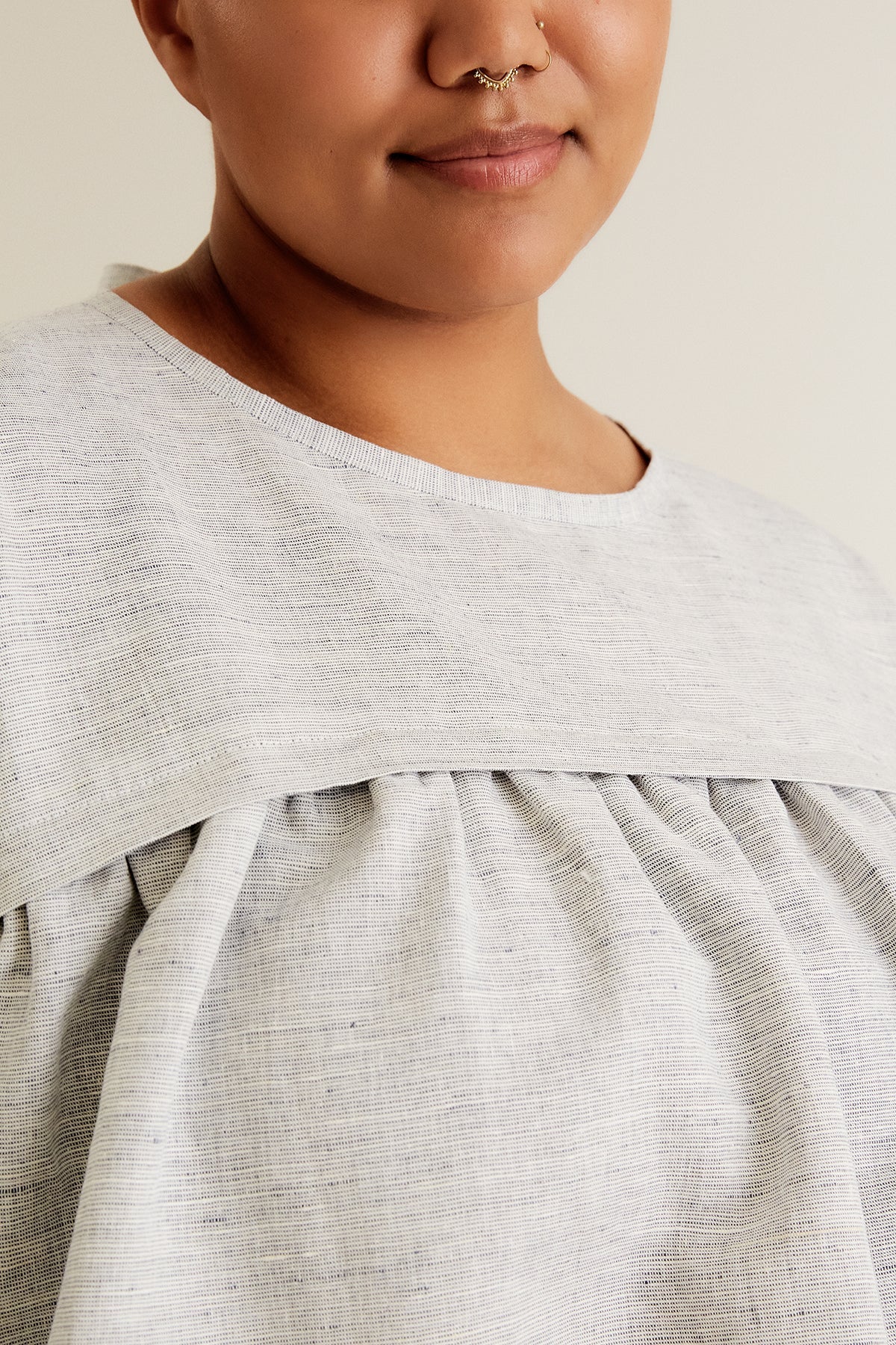 Blouse with a front tuck sewing pattern