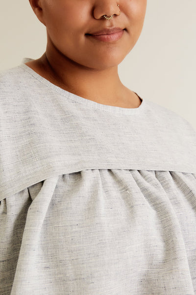 Blouse with a front tuck sewing pattern
