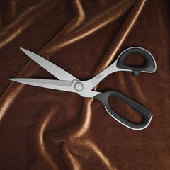 KAI 7230 | Tailor Shears | 9″ (22.9cm)