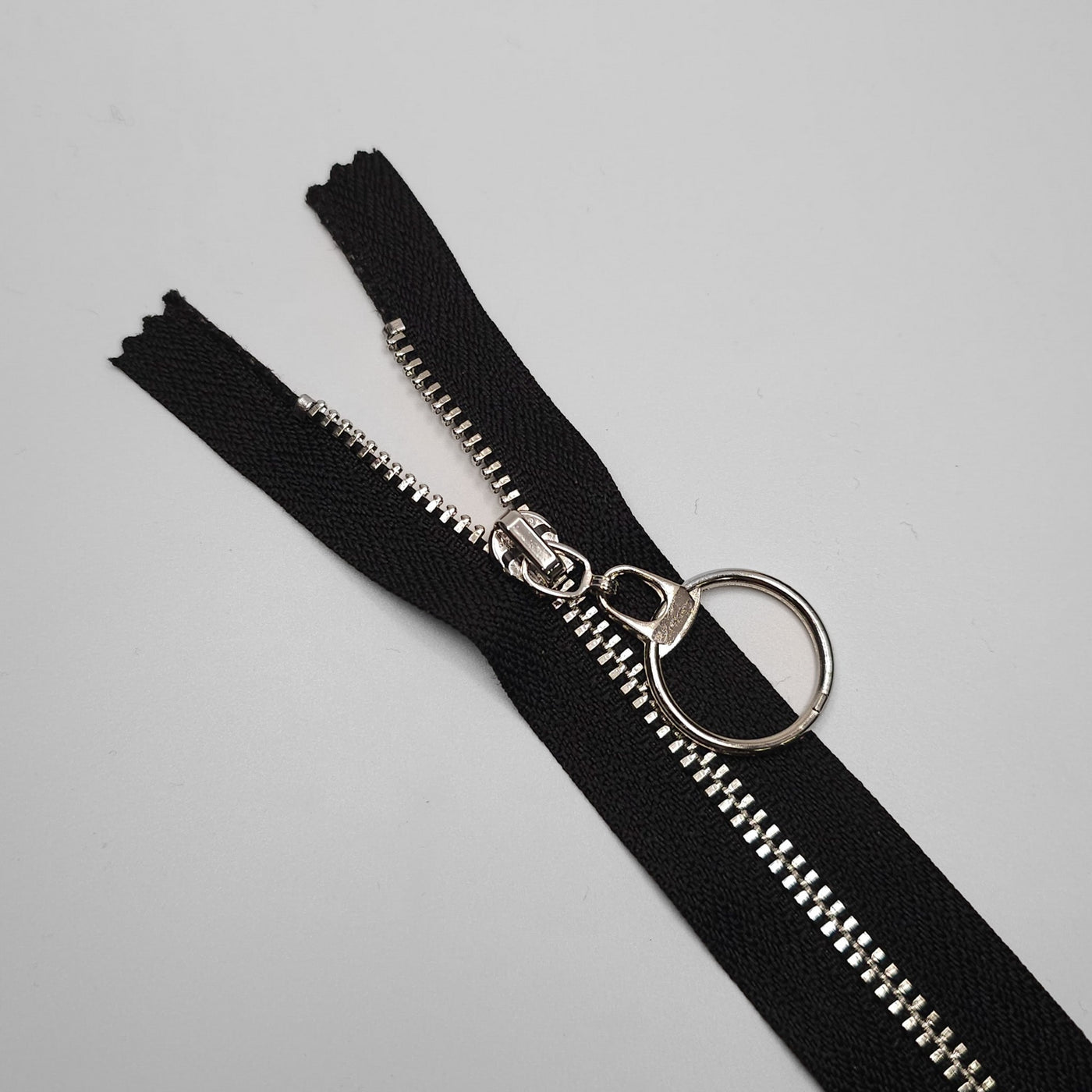 KKF Closed End Zipper | Nickel | #5 | 12'' - 30.5cm black