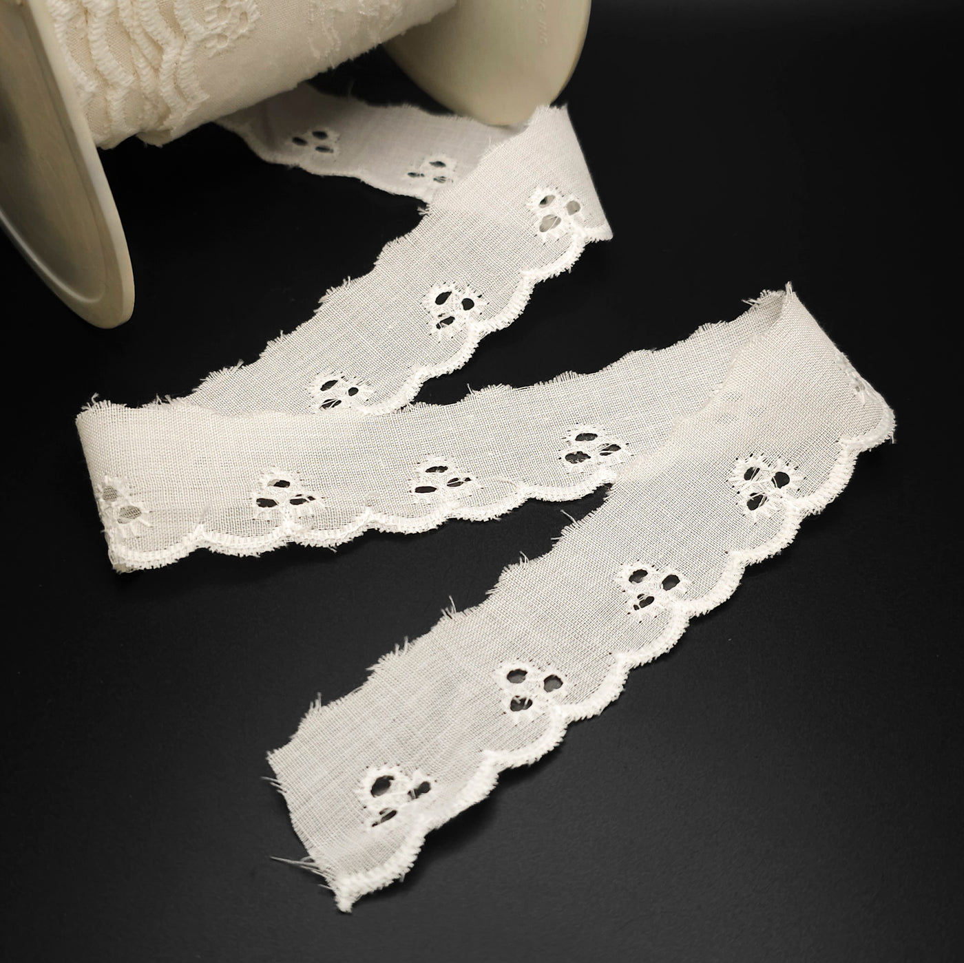 Eyelet Lace Trim | Cream | 2.5 cm - 1"