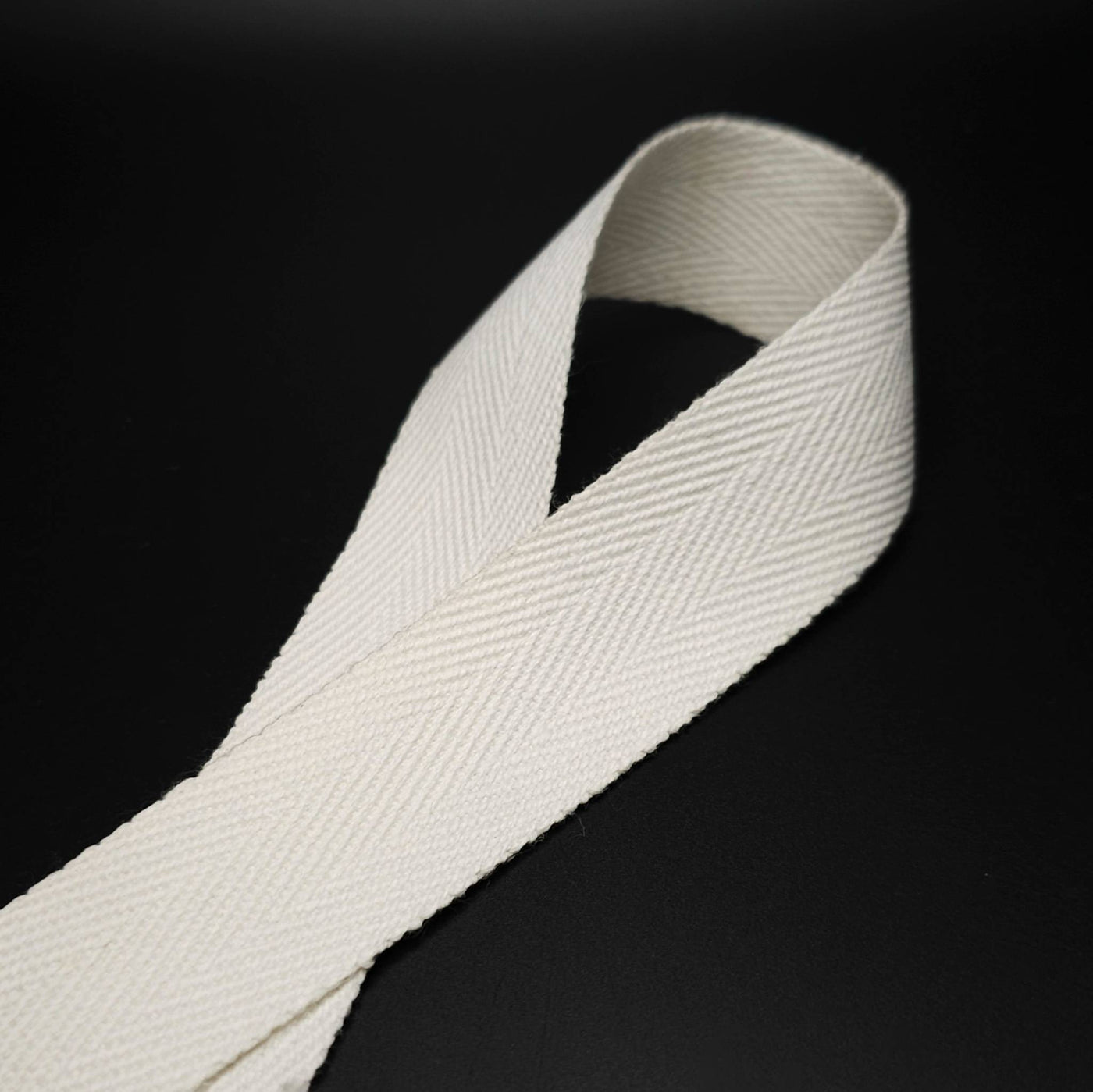 cotton twill tape 25mm off white
