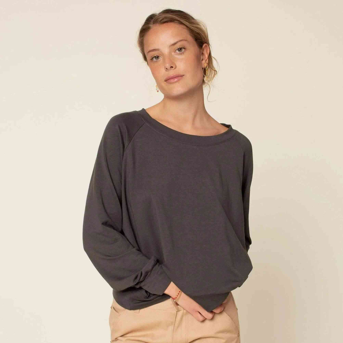 Bluzka Raglan Pattern Easy Boxy Raglan Sweater PDF Pattern | Beginner-Friendly | Les Tissées