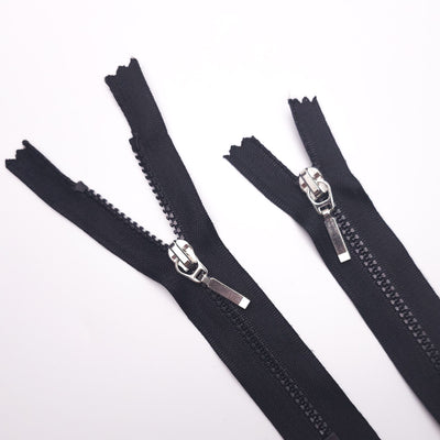 Closed End Molded Plastic Zipper | 5" / 13 cm | Black