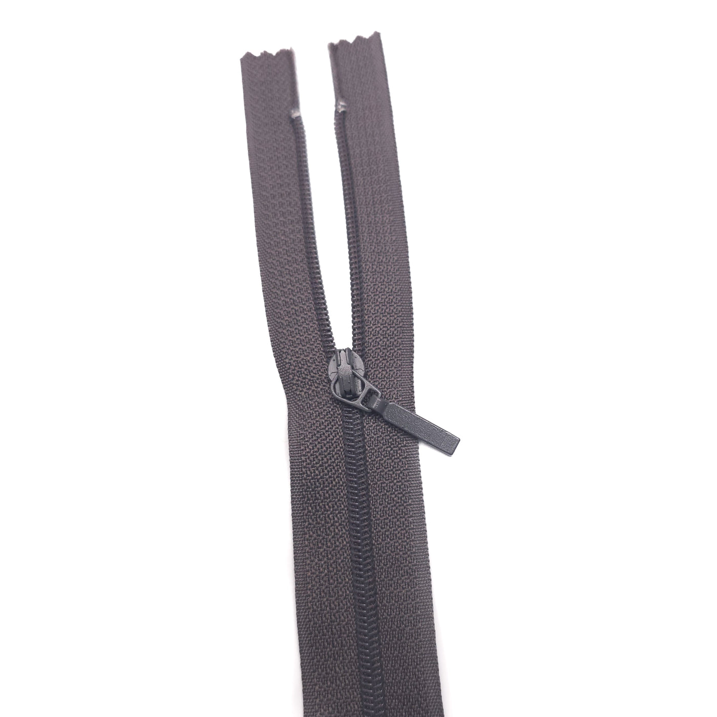 Open End Zipper | Nylon Coil | 17 3/4" / 45 cm