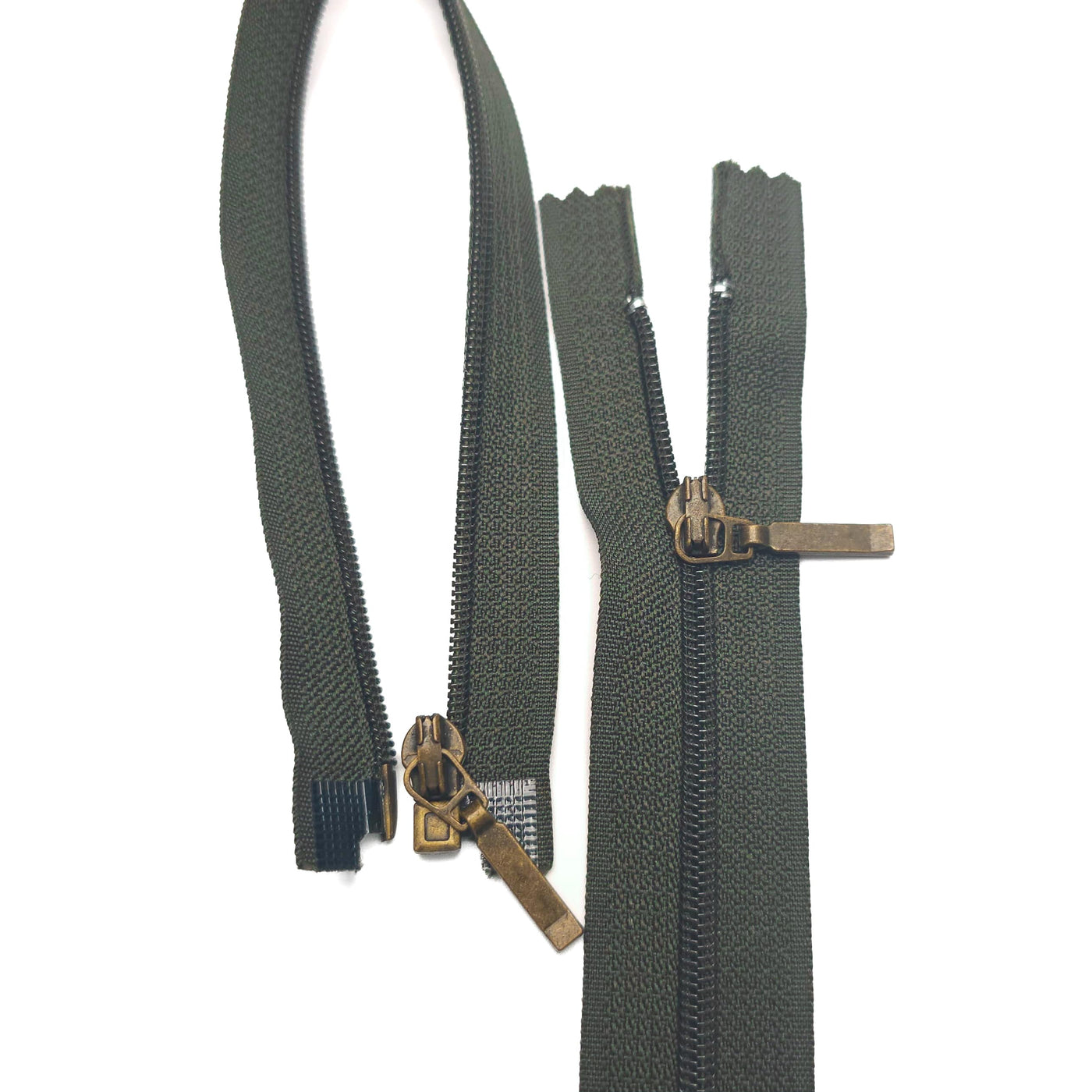 Open End Zipper | Nylon Coil | 18.5" / 47 cm