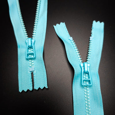 Closed End Zippers | Molded Plastic | 9" - 23 cm