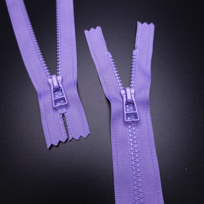 Closed End Zippers | Molded Plastic | 9.5" - 24 cm | Lilac