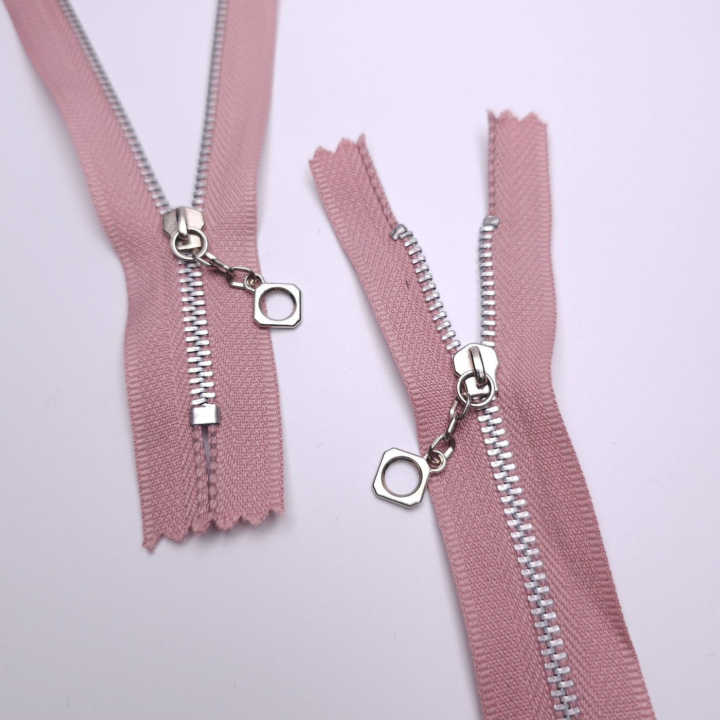 Closed End Zipper | Nylon Coil | #3 | 6" / 15 cm