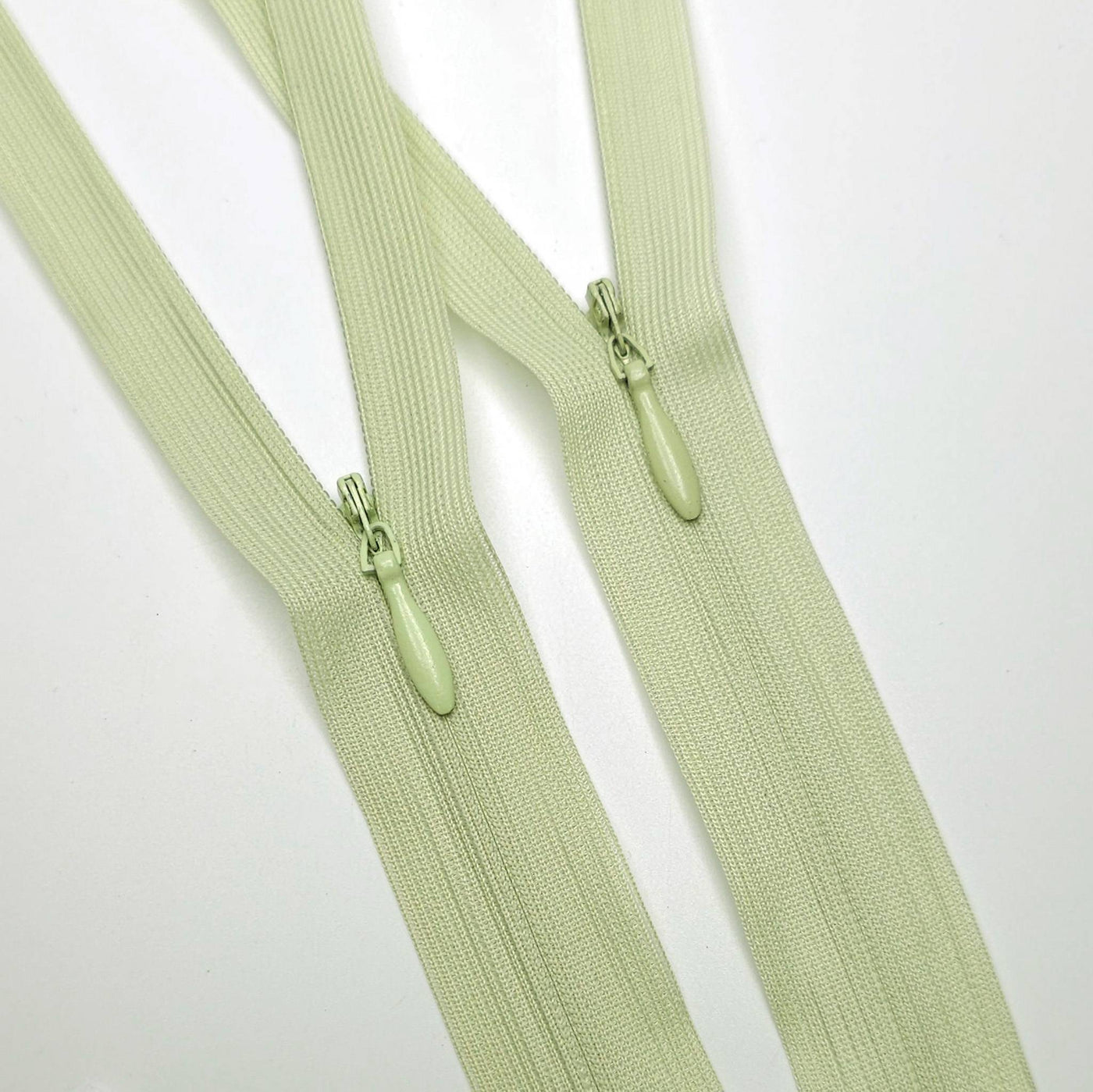 KKF | Closed End Invisible Zipper | #3 | Nyanza