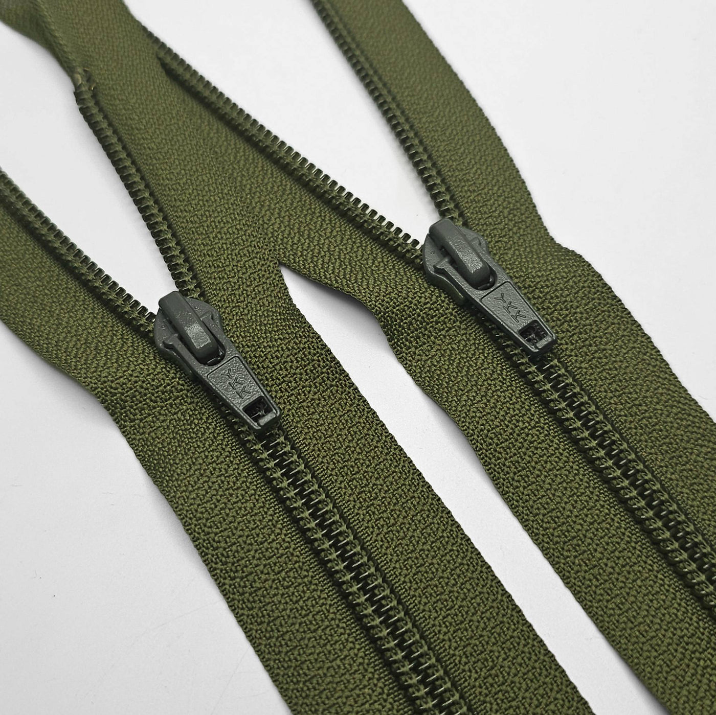 YKK | Open End Zipper | Nylon Coil | Army Green | #5 | 12 '' - 30.5 cm