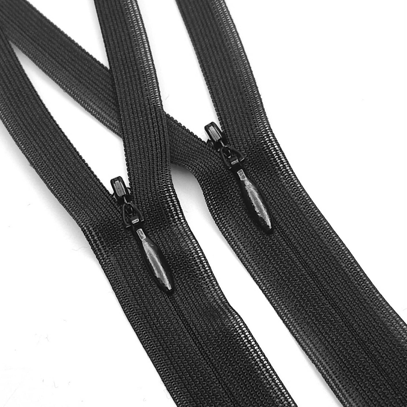 YKK | Closed End Invisible Zipper | #2 | Black | 7'' - 18 cm
