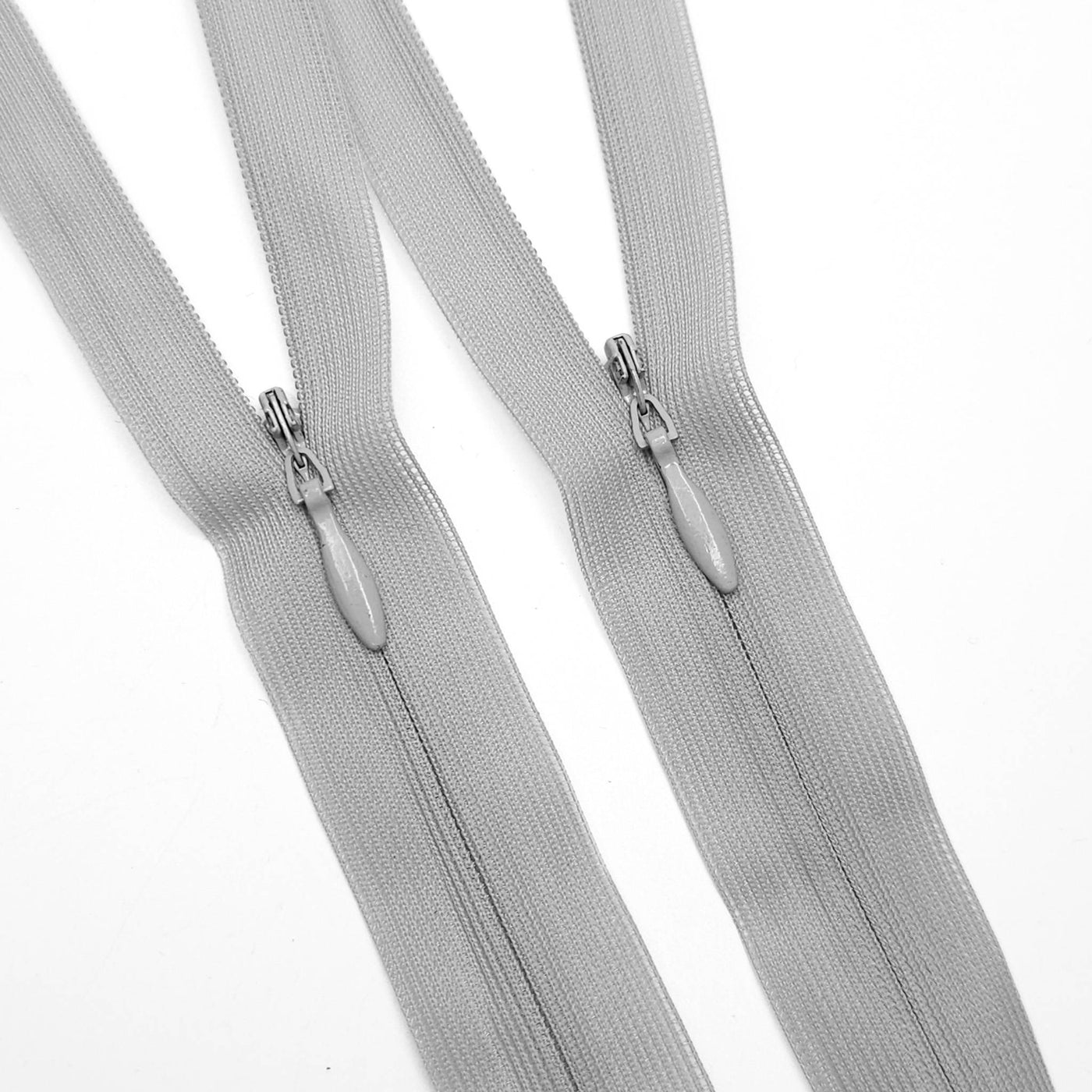 Closed End Invisible Zipper | #3 | Light Gray | 15 1/4'' - 38.5 cm