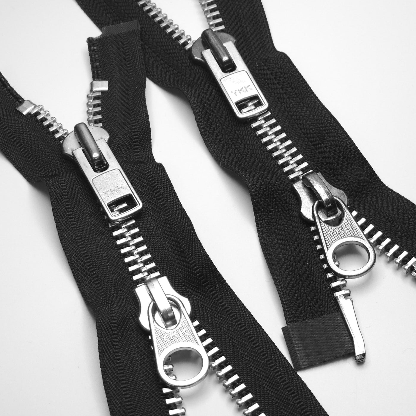 YKK | Open-End Zipper | Metal | 2 Ways | #10 | Black