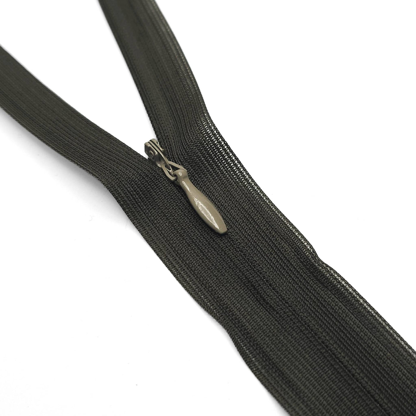 Closed End Invisible Zipper | #3 | 6 1/2'' - 16.5 cm