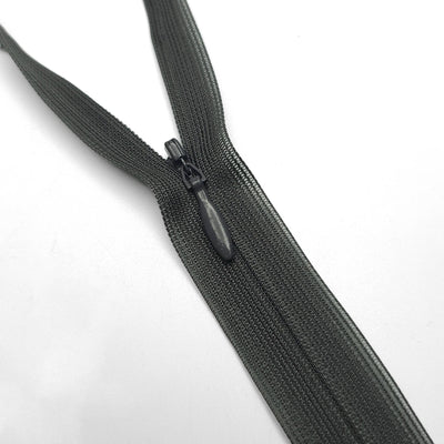 YKK | Closed End Invisible Zipper | #3 | 6 3/4'' - 17 cm