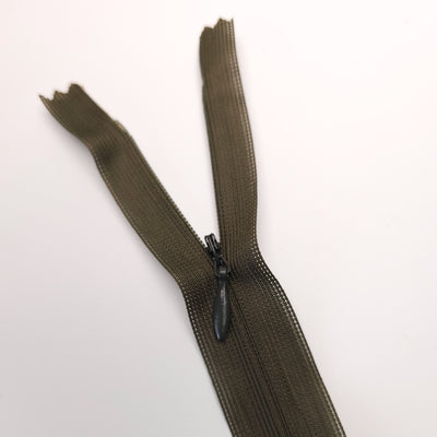 Closed End Invisible Zipper | #2  | 26" / 66 cm