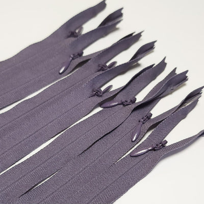 YKK Invisible Zipper  | #2 | 10" / 25 cm - Purple